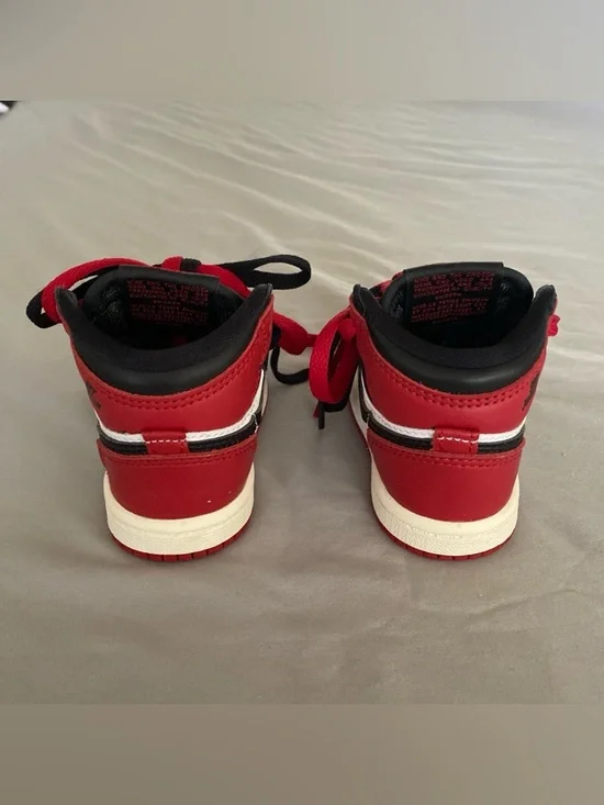 JORDAN 1 RETRO HIGH OG (TD) “BLACK TOE” REIMAGINED Baby Shoes 3C - Picture 3 of 8